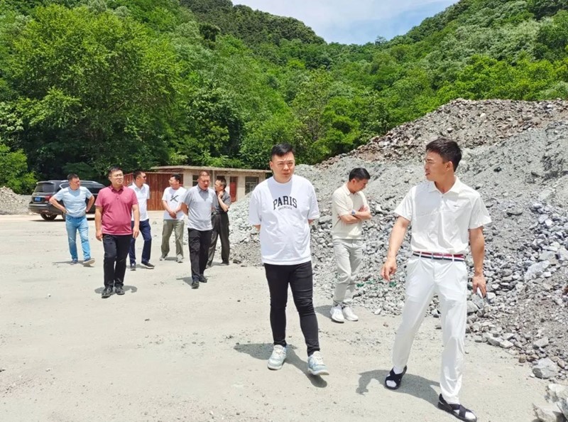 貴州鼎盛鑫礦業(yè)發(fā)展有限公司董事長到訪中科礦業(yè)