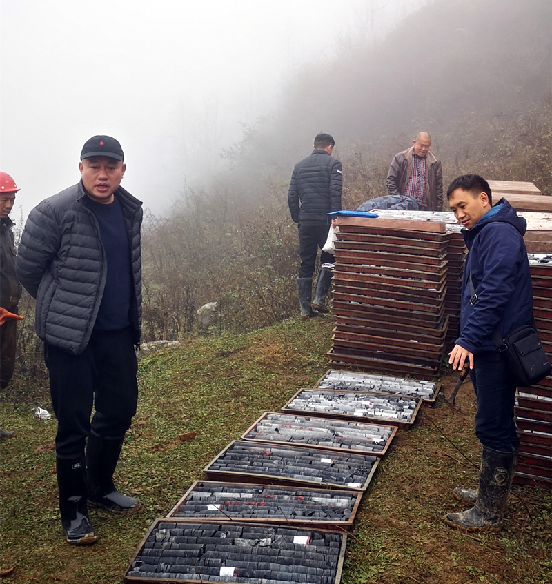 洛陽開元集團副總經(jīng)理張海濤蒞臨貴州開元檢查指導工作