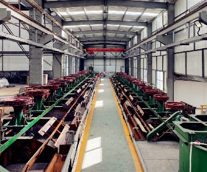 三班接力，晝夜不息｜王家河選礦廠里的堅守與傳承